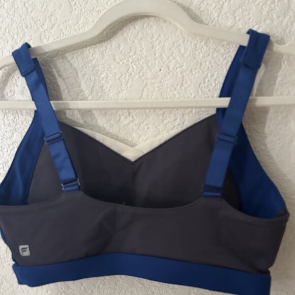 NWT Fabletics Shira Sports Bra Size XS - Picture 2 of 4